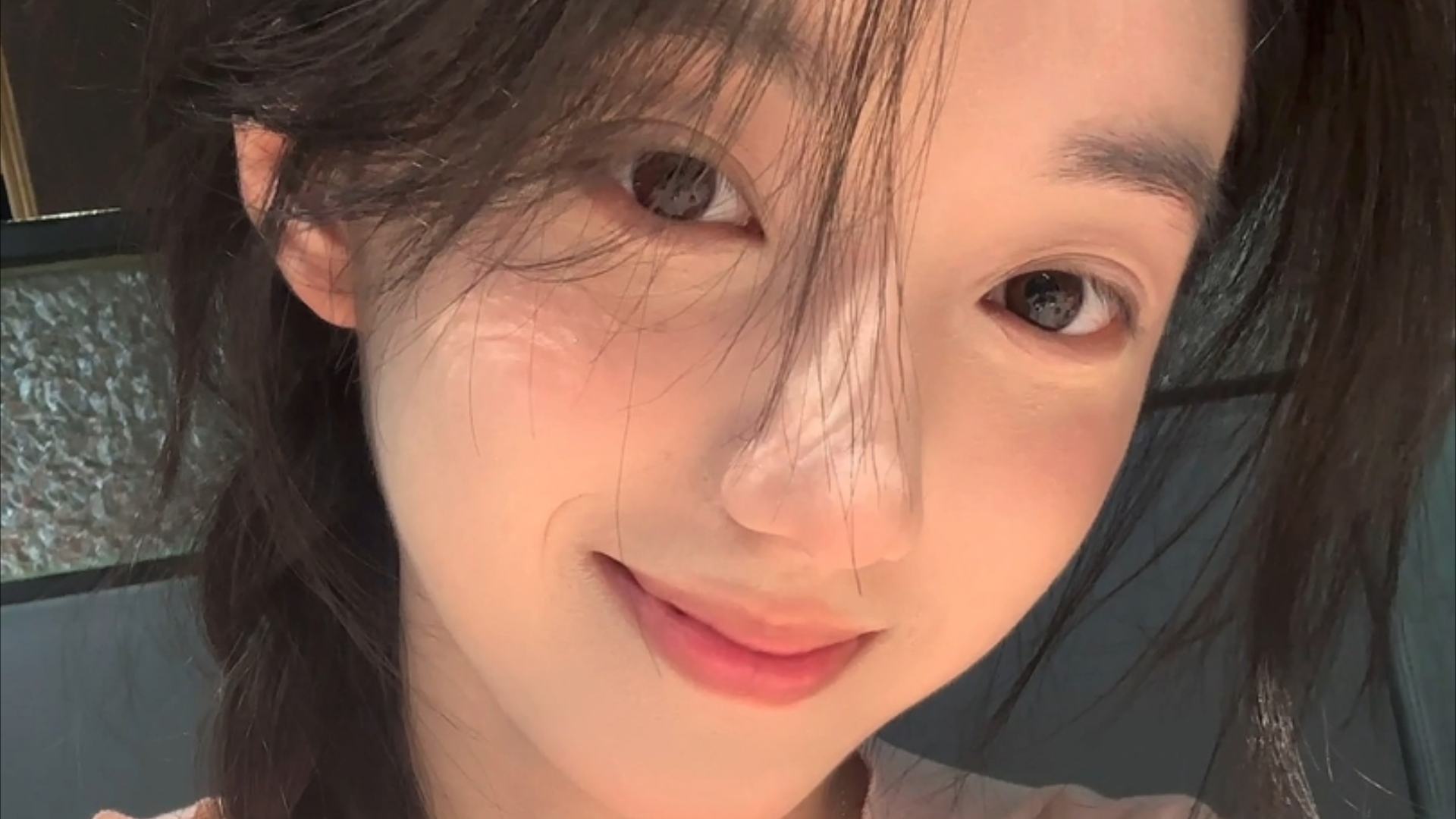 叙首都大马士革传出爆炸声 以军称袭击叙政权军事总部入口